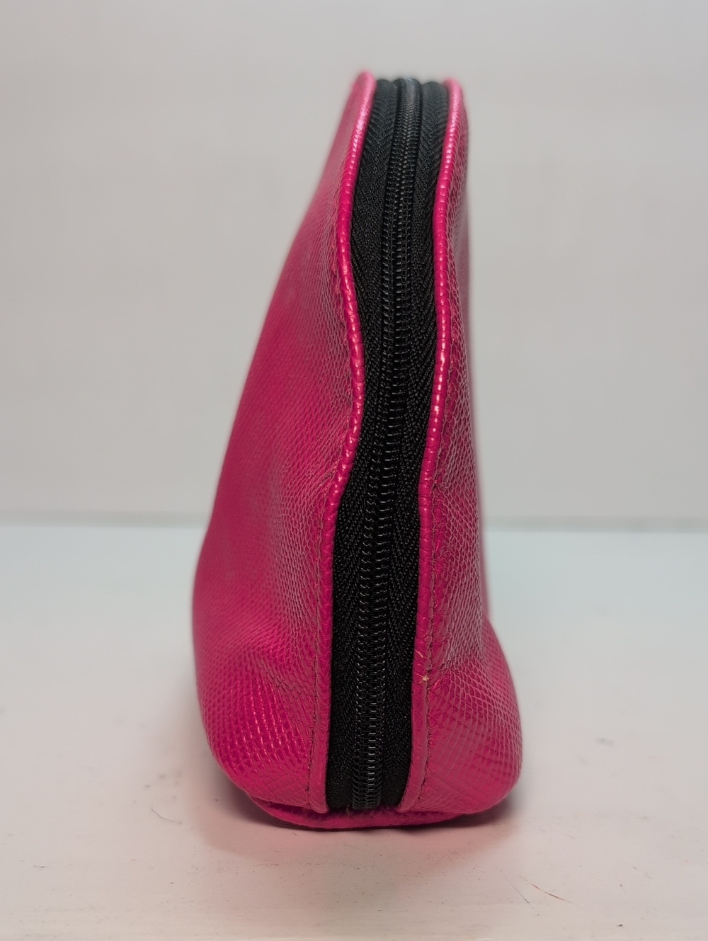 Dior Hot Pink Textured Cosmetic Pouch Accessory Makeup Bag - Picture 2 of 10